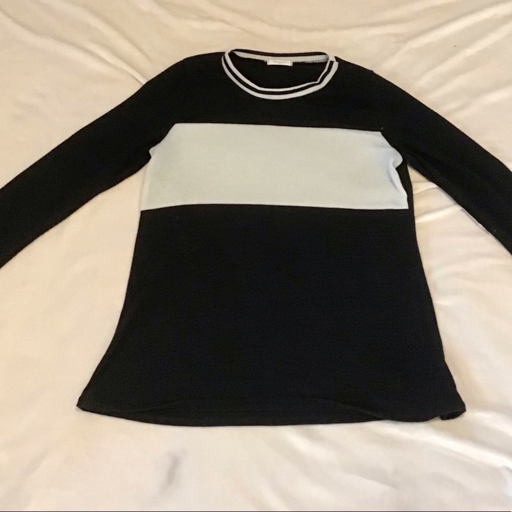 Black sweater with cream color strip